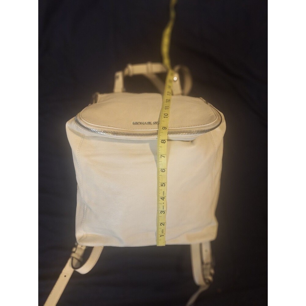 MICHAEL KORS BACKPACK IVORY PEBBLE LEATHER SILVER ZIP READ - Picture 3 of 15